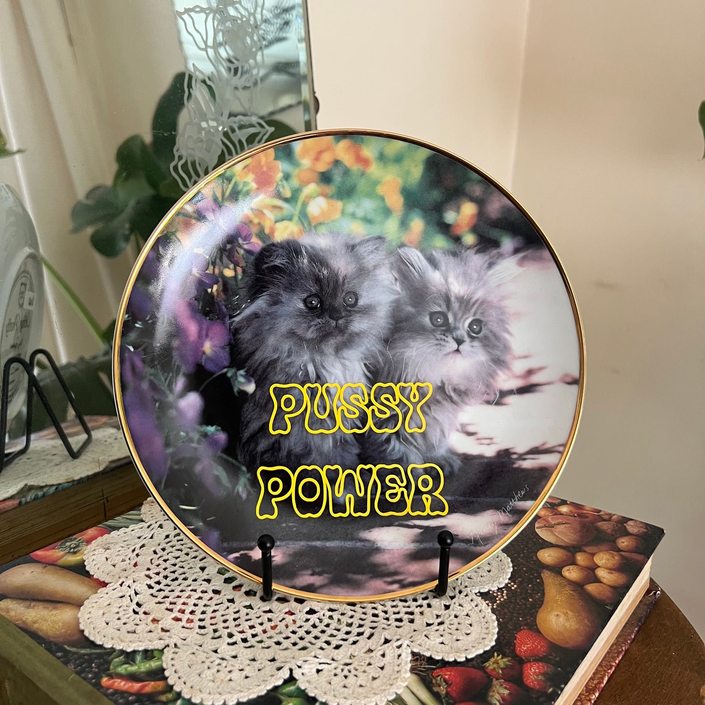 Pussy Power - Decorative Plate