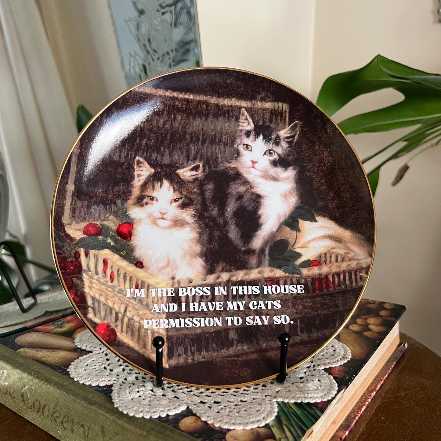 I'm The Boss - Vintage Cat Plate